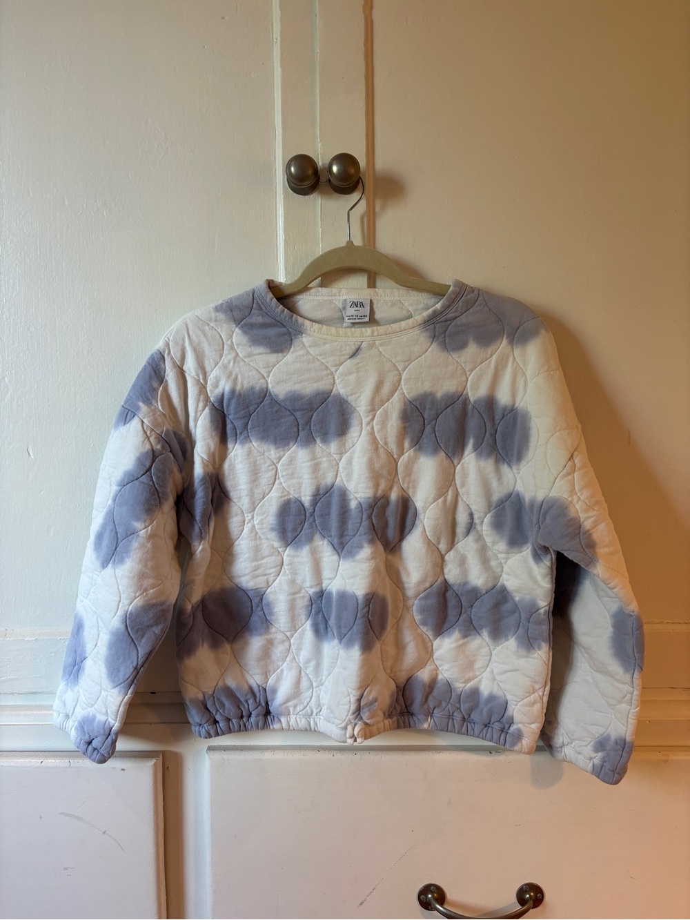 Zara Kids Quilted Pullover in White with Light Blue Accents